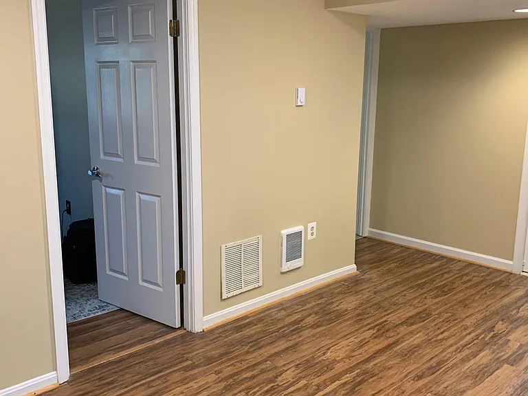 2036 N Cleveland St #2 — Photo 9