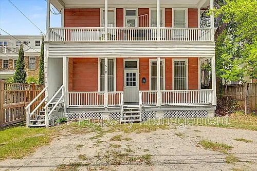 512 E Waldburg Ln Photo 1