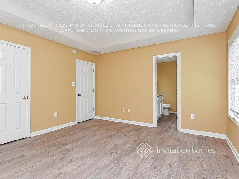552 Bridgeport Pl — Photo 10