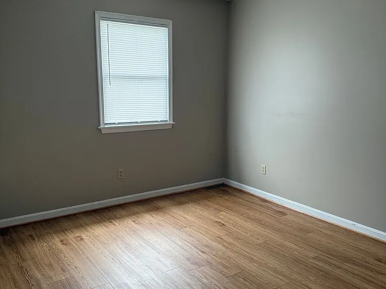 1560 Buttercup Dr — Photo 25