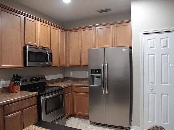 5th image of 14547 Clarkson Dr