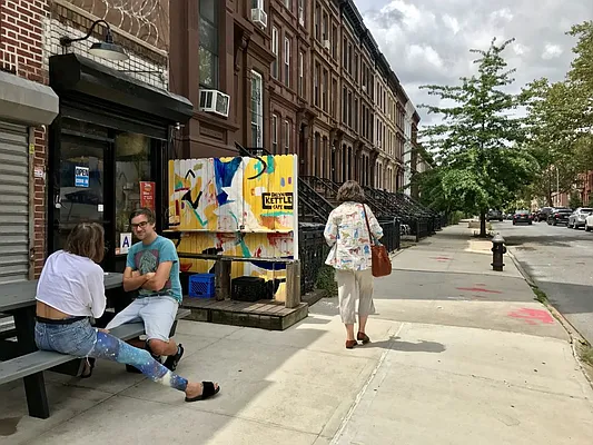 Rented by MNS | media 21