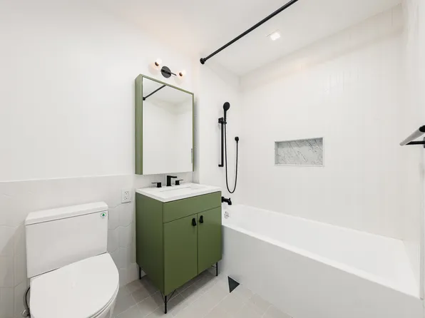 21 Garden Street image 10 of 24