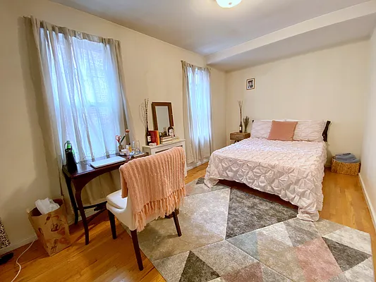 Rented by Douglas Elliman | media 7