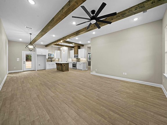 5th image of 18264 Us Jones Dr