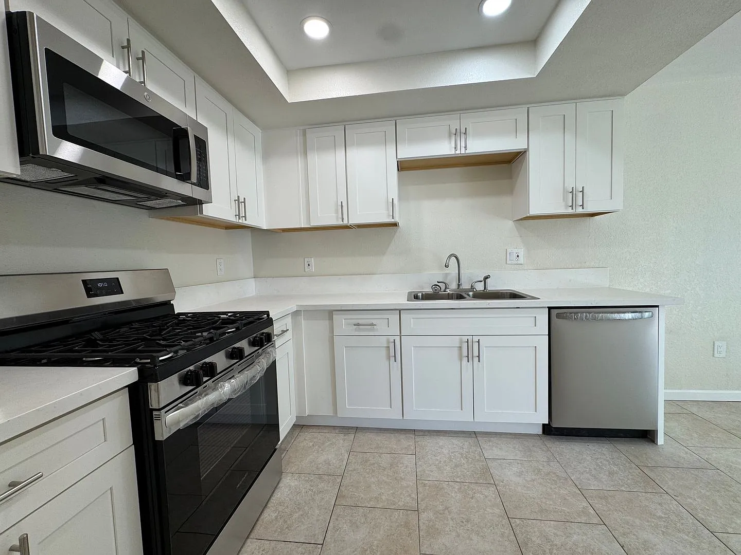 41749-55 Marine — Photo 1