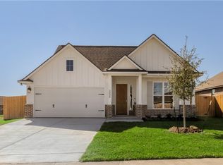 3004 Teller Dr, Bryan, TX 77808