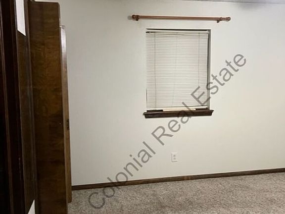 5th image of 2112 Gladstone St #C