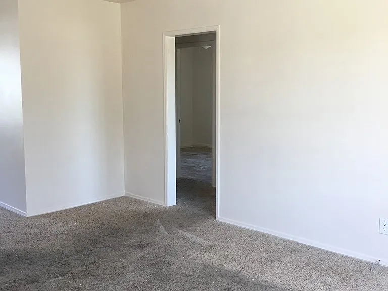 14853 Anaconda St — Photo 34