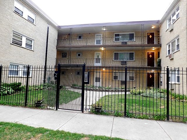 1st image of 1600 W Chase Ave #2C