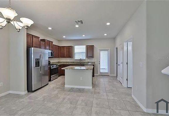 4th image of 7325 Parkshore Dr