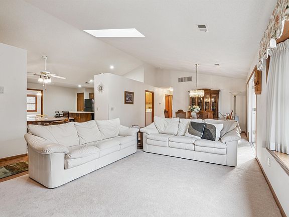 4th image of 2690 Renaissance Dr Unit 4