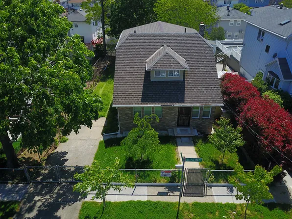 122 Justin Ave, Staten Island, NY 10306