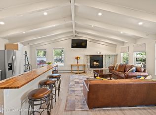 436 E 2nd St, Rifle, CO 81650