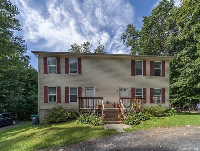 1st image of 8 Mcdonough Way
