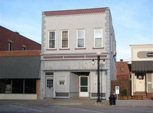 219 S Main St, Amherst, OH 44001