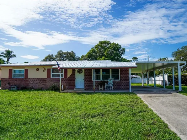 4180 Coconut CIR S, NAPLES, FL 34104