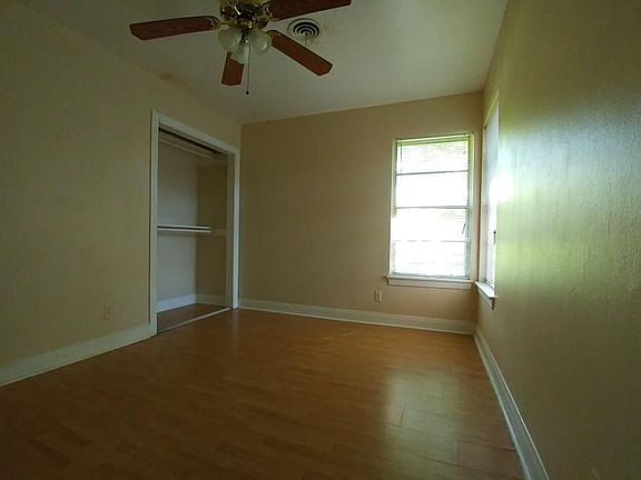 5th image of 5317 Wellington Dr