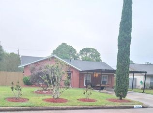 9723 Mango St, Houston, TX 77075