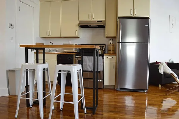 Rented by Dream Space Realty | media 8