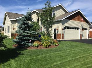 5686 Yukon Charlie Loop, Anchorage, AK 99502