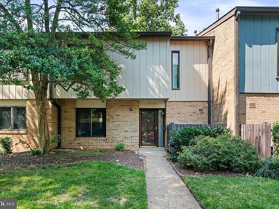 2nd image of 1806 Ivy Oak Sq #43