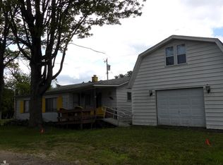 7324 Kilkare Rd, Lexington, MI 48450