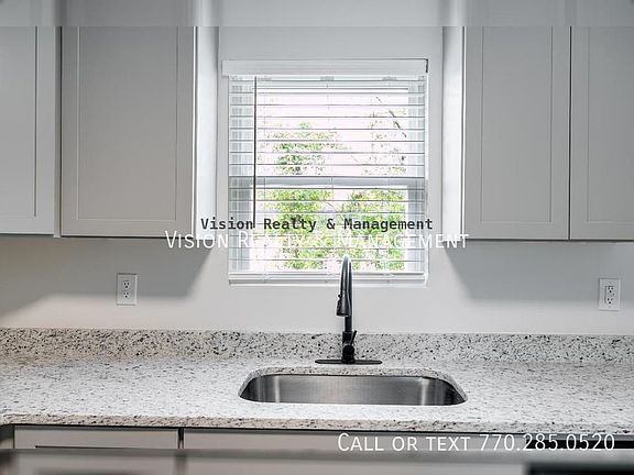 3rd image of 409 Tallapoosa St E Unit 1