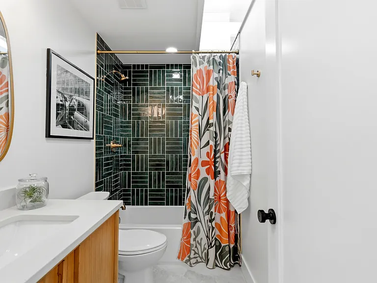 2276 Johnston Rd — Photo 55