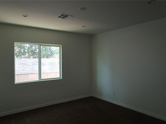 5th image of 14256 Astoria St