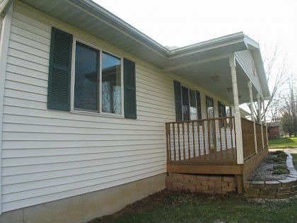 3rd image of 3763 Delano Dr
