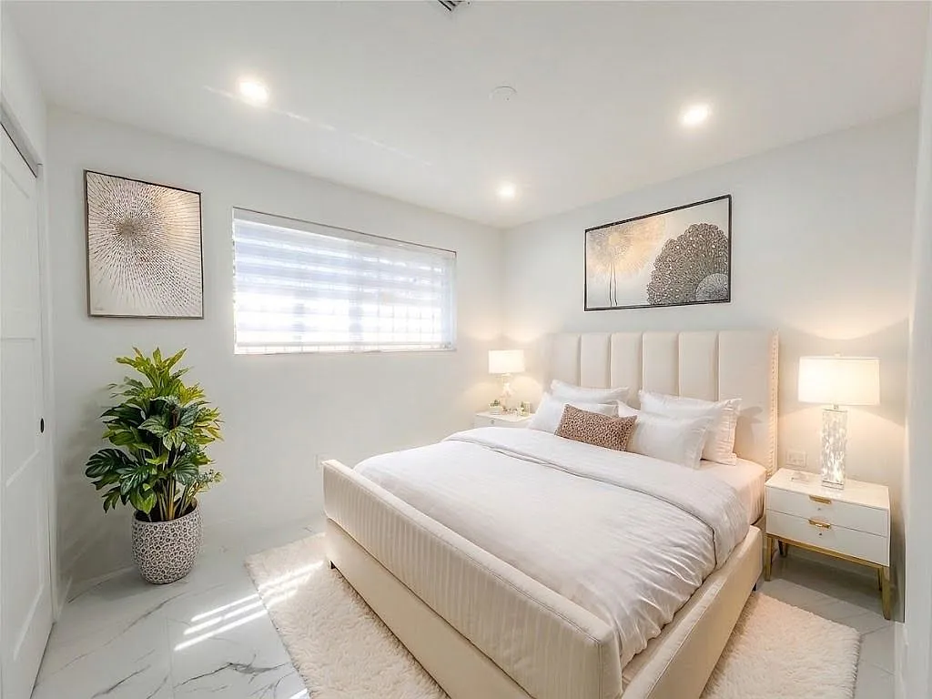 2 bed, 1.0 bath, 720 sqft, $4,200 — Photo 4