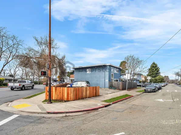 893 Dwight Cres #893, Berkeley, CA 94710