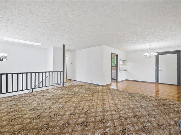 3rd image of 4508 S Sumac Dr