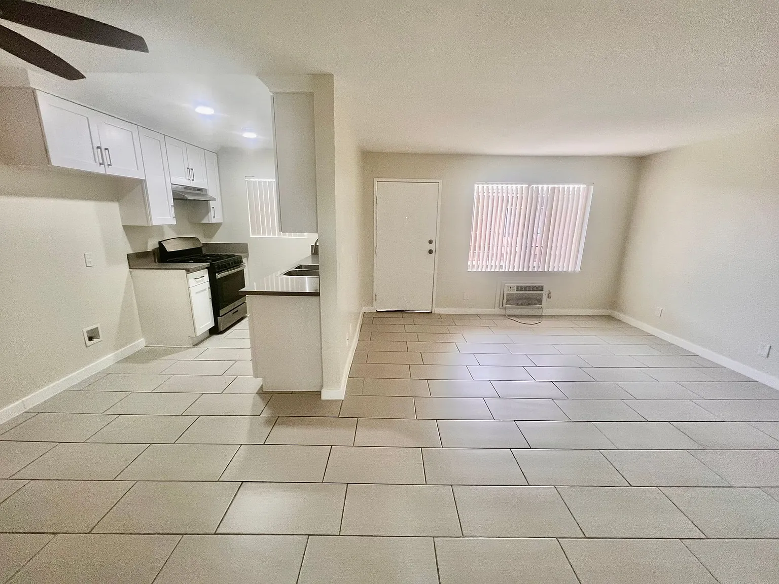 Columbus Apartments — Photo 3