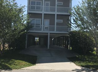 1521 Swordfish Ln, Carolina Beach, NC 28428