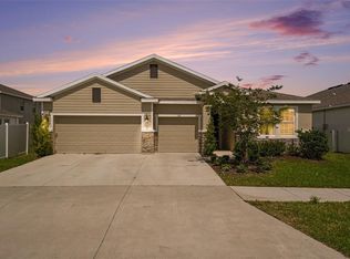 528 Ocean Spray Dr, Ruskin, FL 33570