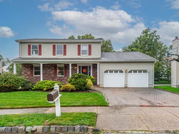 86 Point View Pkwy, Wayne Twp., NJ 07470