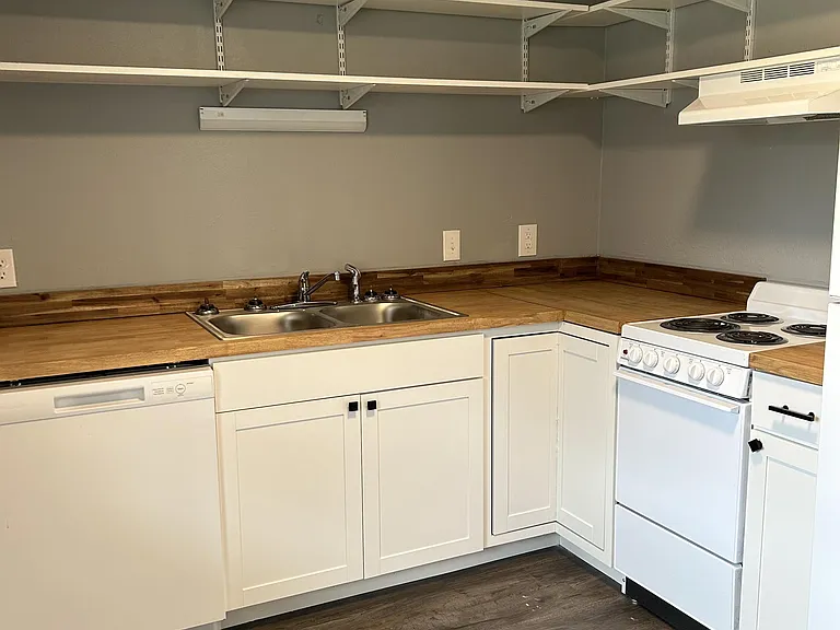 280 Central Ave #428 — Photo 11