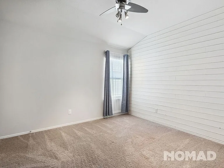 536 Long Leaf Dr — Photo 12