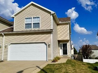 1212 Henry St, Normal, IL 61761