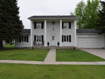 2002 18th Ave S, Fargo, ND, 58103
