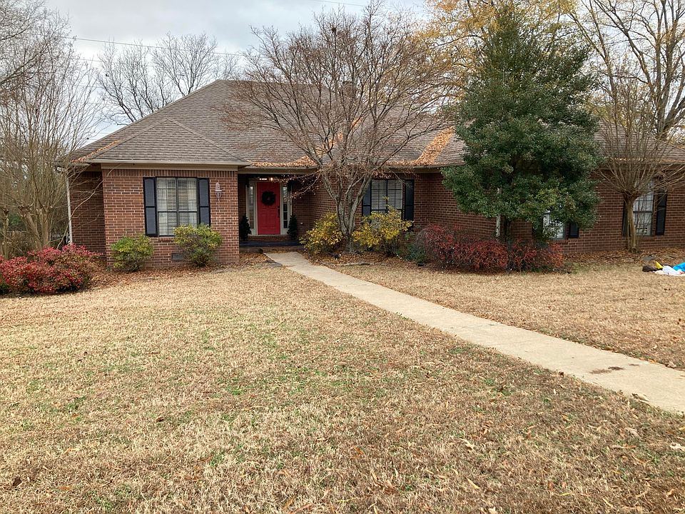 1st image of 307 Heartland Dr