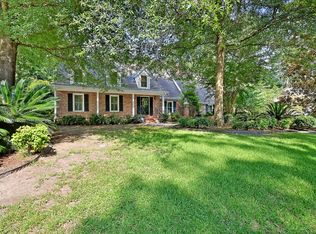 415 Lakeview Dr, Summerville, SC 29485