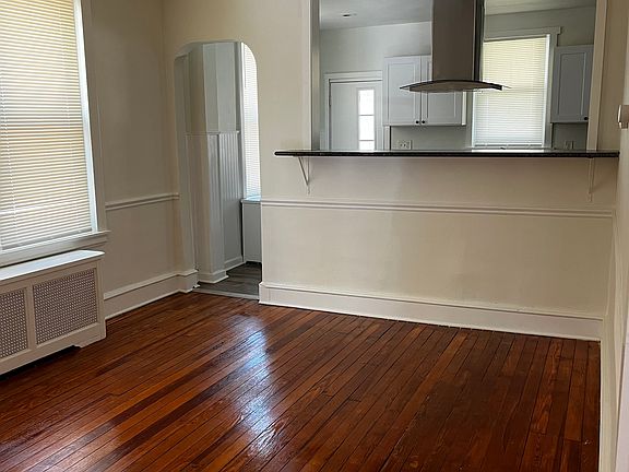 2nd image of 1613 W 10th St