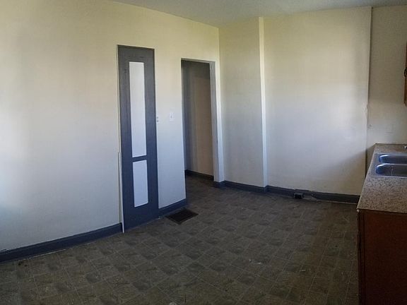 5th image of 1366 E 17th Ave #68