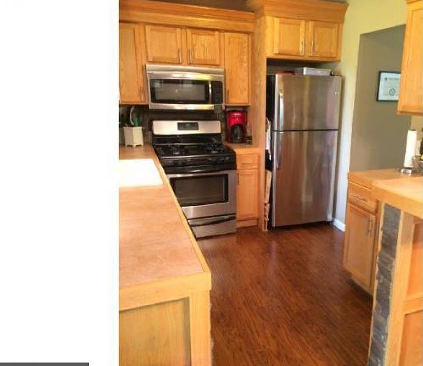 1st image of 7109 76th Ave N