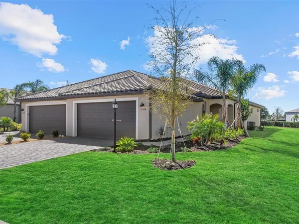 15304 Sunny Day Dr, Bradenton, FL 34211