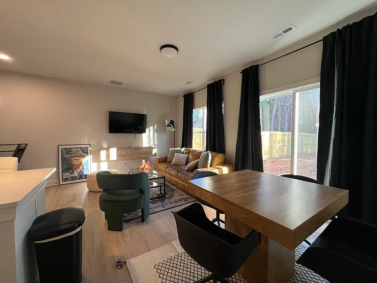 4328 Woodwind St — Photo 12