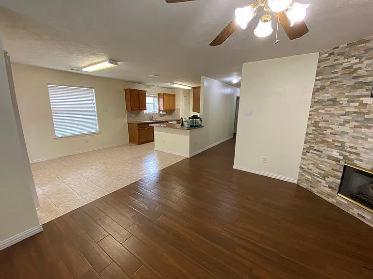 2818 Orchid Tree Ln — Photo 4